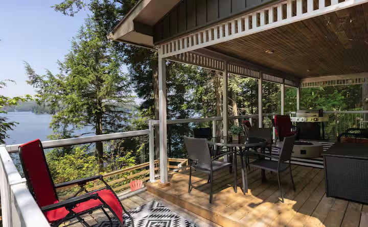 The Muskoka Lakehouse — Three Mile Lake photo 4
