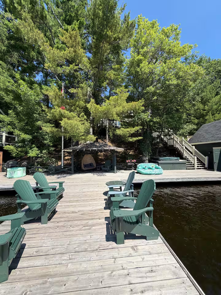 Muskoka Moonrise Cottage